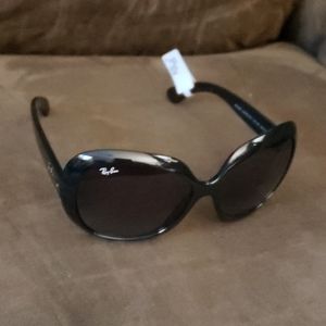 BNWT RayBan Jackie Ohh Sunglasses